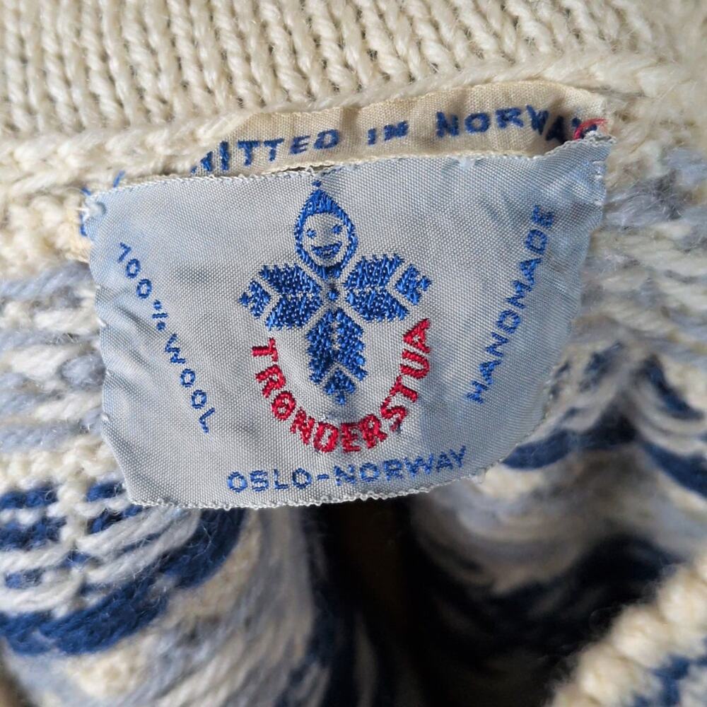 VTG Tronderstua Norway Handmade Wool Knit Fair Isle Cardigan Sweater Blue Ivory - Picture 6 of 6